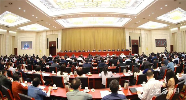 省委召開(kāi)貫徹落實(shí)中央人大工作會(huì)議精神推進(jìn)會(huì)，易煉紅提出這些要求